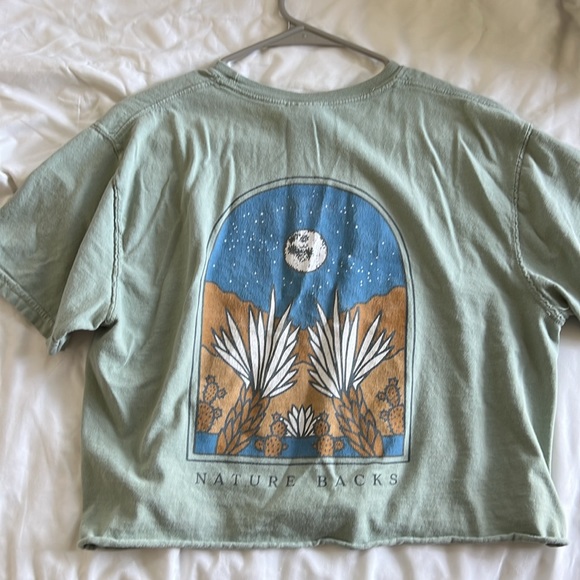 Nature backs tshirt - Picture 2 of 2